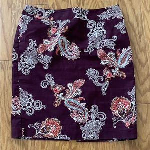 Ann Tylor petite dark purple paisley skirt size 8